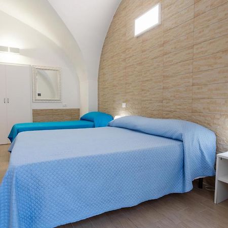 Z'Bass Rooms Термоли Экстерьер фото